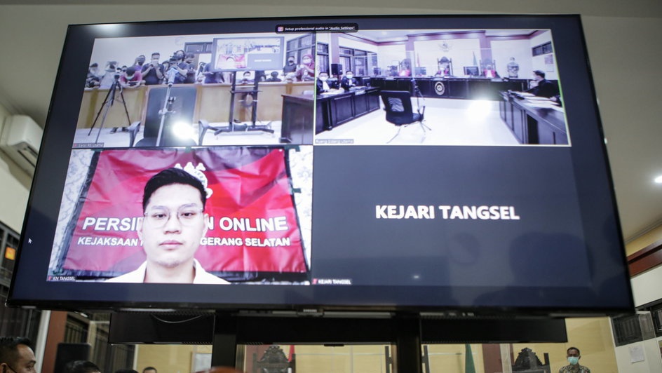 Kasus Indra Kenz: Tepatkah Harta Korban Binomo Dirampas Negara? Kasus Indra Kenz: Tepatkah Harta Korban Binomo Dirampas Negara?