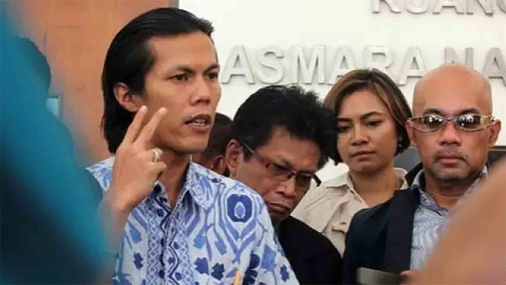 Siapa Patra Zen: Advokat Putri Sambo & Kasus Terkini Brigadir J? Siapa Patra Zen: Advokat Putri Sambo & Kasus Terkini Brigadir J?
