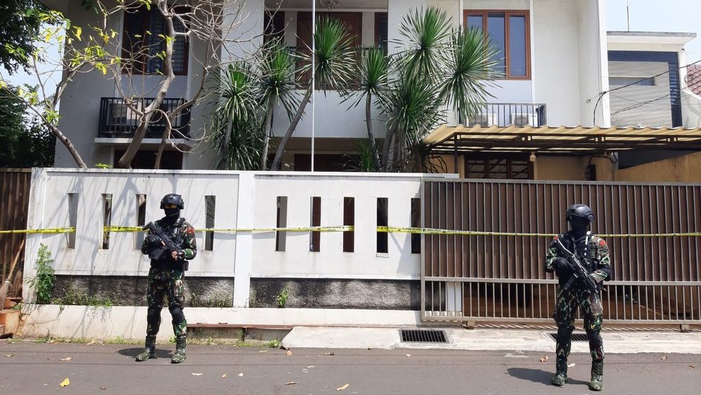 Hakim hingga Jaksa Tinjau TKP Pembunuhan Brigadir J Hari Ini Hakim hingga Jaksa Tinjau TKP Pembunuhan Brigadir J Hari Ini