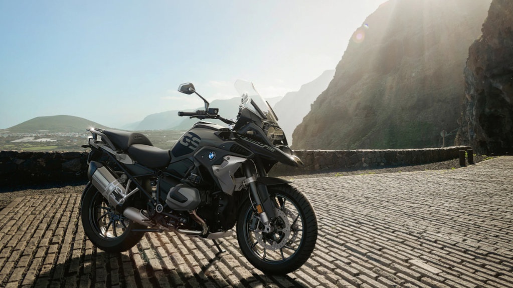 Harga Motor BMW R 1250 GS dan Spesifikasinya Harga Motor BMW R 1250 GS dan Spesifikasinya