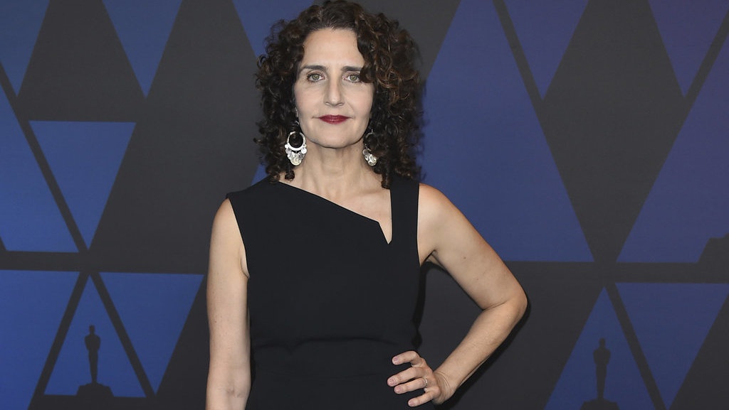Tamara Jenkins Mengangkut Kepedihan Hidup Jadi Kisah-Kisah Memikat Tamara Jenkins Mengangkut Kepedihan Hidup Jadi Kisah-Kisah Memikat
