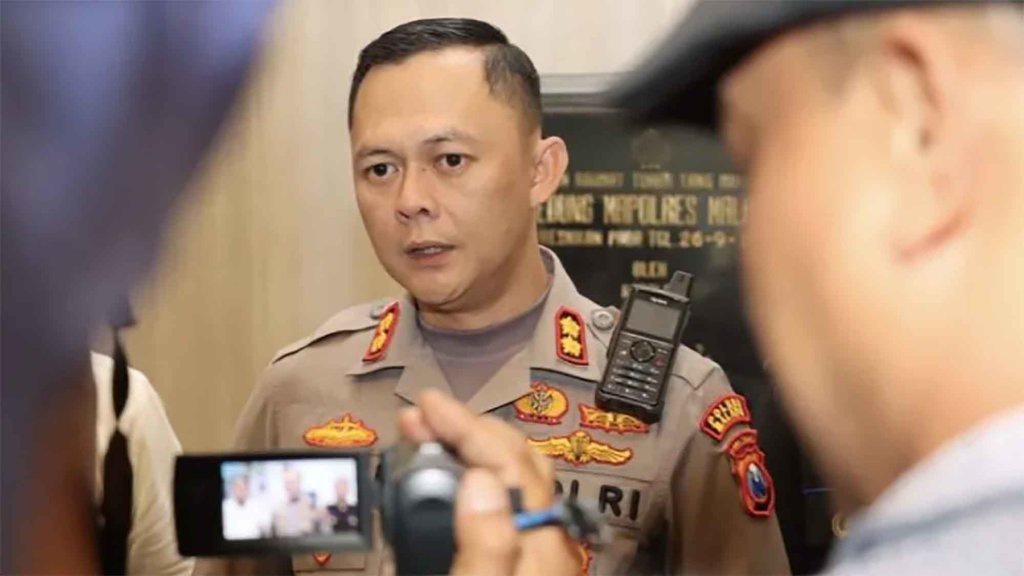 Profil Kapolres Malang Ferli Hidayat Dicopot Terkait Kanjuruhan Profil Kapolres Malang Ferli Hidayat Dicopot Terkait Kanjuruhan