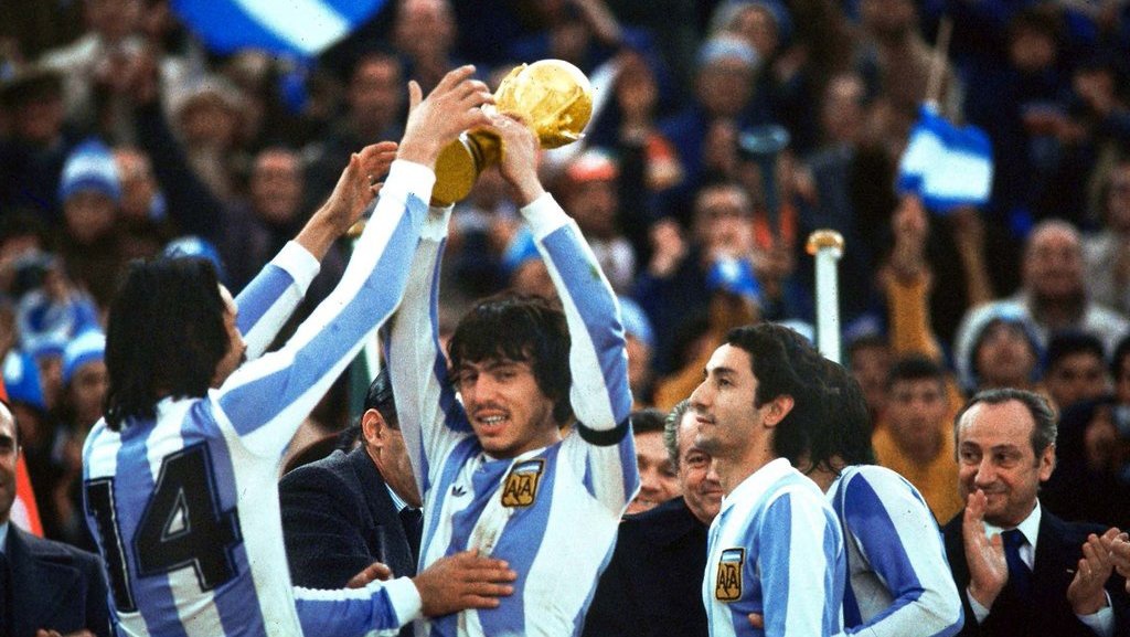 Kilas Balik Piala Dunia 1978: Argentina Juara Belanda Gagal Lagi Kilas Balik Piala Dunia 1978: Argentina Juara Belanda Gagal Lagi