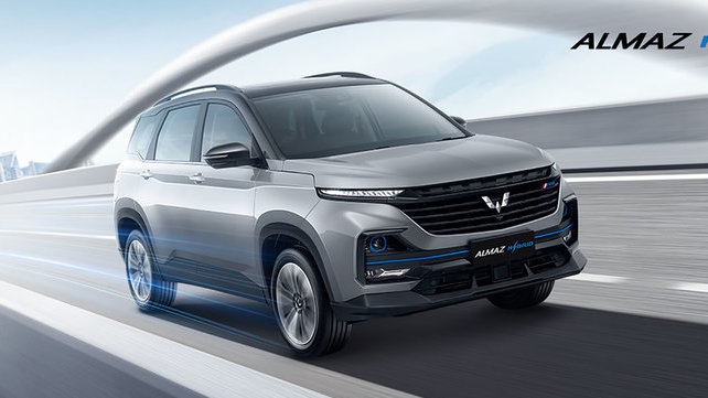 Harga Wuling Almaz Hybrid 2022, Spesifikasi, dan Konsumsi BBM Harga Wuling Almaz Hybrid 2022, Spesifikasi, dan Konsumsi BBM