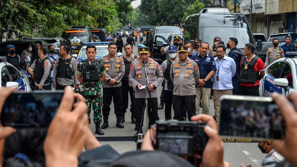 Kasus Bom Astanaanyar: Polri Periksa 18 Saksi, 3 Keluarga Pelaku Kasus Bom Astanaanyar: Polri Periksa 18 Saksi, 3 Keluarga Pelaku