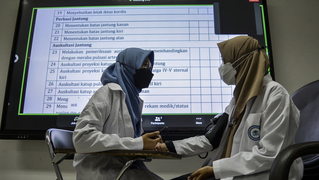 Bappenas Ungkap Indonesia Darurat Dokter Spesialis Bappenas Ungkap Indonesia Darurat Dokter Spesialis