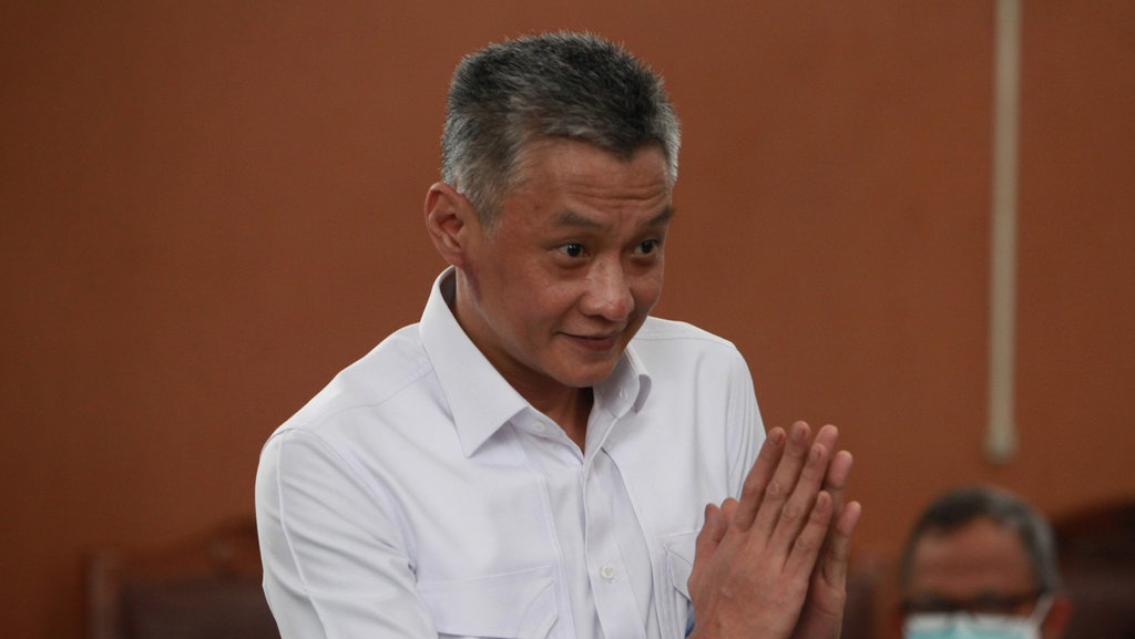 Hendra Kurniawan Menyesal Telah Percaya Skenario Ferdy Sambo Hendra Kurniawan Menyesal Telah Percaya Skenario Ferdy Sambo