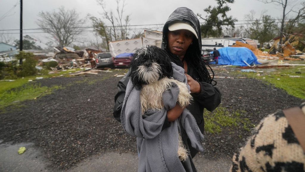Tiga Orang Tewas Akibat Tornado di Louisiana Tiga Orang Tewas Akibat Tornado di Louisiana