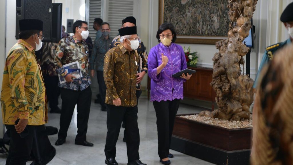 Wapres Ma'ruf Amin Dorong BSI Buka Cabang di Arab Saudi Wapres Ma'ruf Amin Dorong BSI Buka Cabang di Arab Saudi