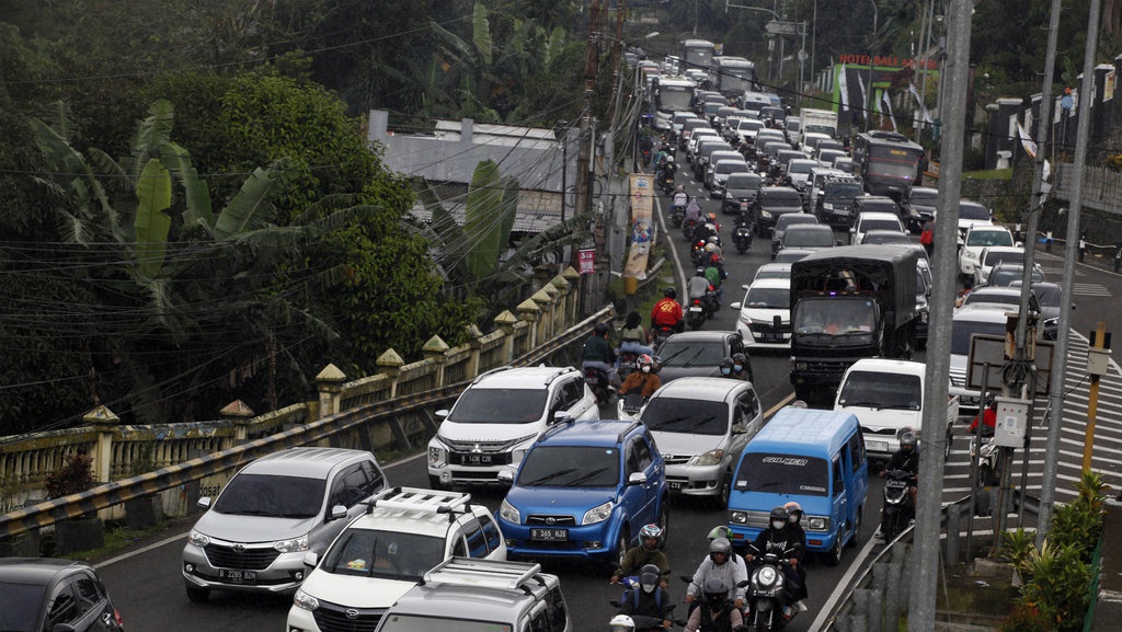 MTI Imbau Pemerintah Tak Pakai Sistem One Way saat Mudik Lebaran MTI Imbau Pemerintah Tak Pakai Sistem One Way saat Mudik Lebaran