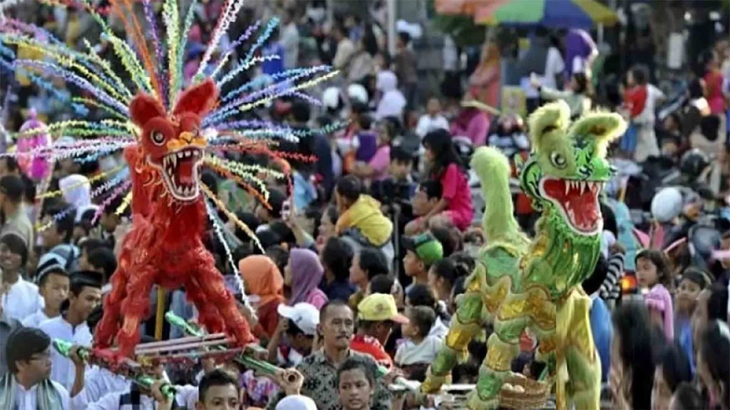 Sejarah Tradisi Dugderan di Semarang dan Makna Filosofinya Sejarah Tradisi Dugderan di Semarang dan Makna Filosofinya