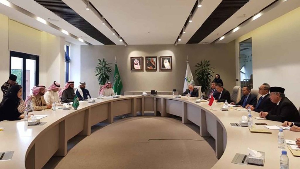 Zulhas Minta Produk RI Diberi Kemudahan Masuk Pasar Arab Saudi Zulhas Minta Produk RI Diberi Kemudahan Masuk Pasar Arab Saudi