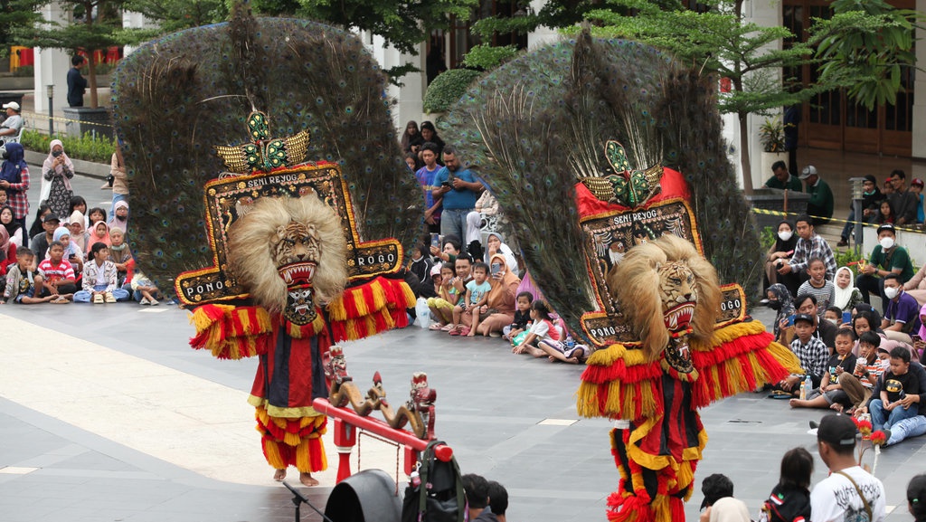Fakta Reog Ponorogo Diakui UNESCO & Keuntungan untuk Indonesia Fakta Reog Ponorogo Diakui UNESCO & Keuntungan untuk Indonesia