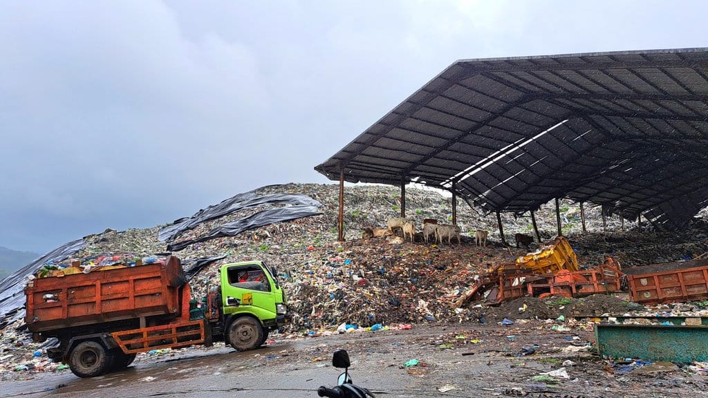 TPA Jatibarang Overload tapi Pengelolaan Sampahnya Tidak Jelas TPA Jatibarang Overload tapi Pengelolaan Sampahnya Tidak Jelas