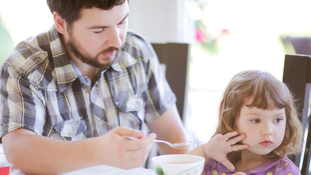 Tips Mengatasi Anak yang Susah Makan Menurut Dokter Tips Mengatasi Anak yang Susah Makan Menurut Dokter