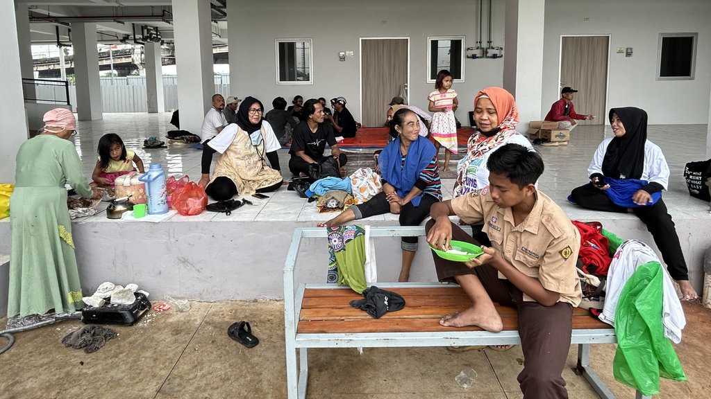 Komnas HAM: Warga Kampung Bayam Sepakat Direlokasi ke Rusun Komnas HAM: Warga Kampung Bayam Sepakat Direlokasi ke Rusun