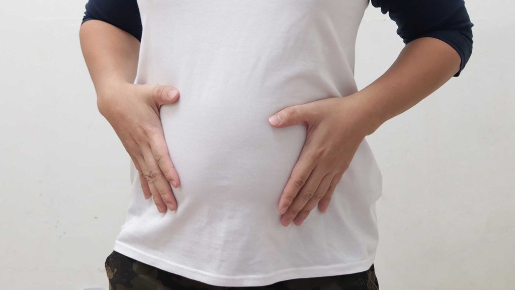 Apa Penyebab Perut Buncit pada Wanita & Cara Mengecilkannya Apa Penyebab Perut Buncit pada Wanita & Cara Mengecilkannya