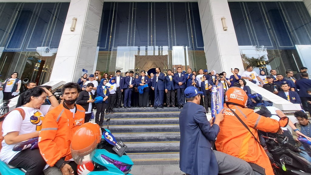 Nasdem Targetkan Raih 100 Kursi di DPR RI pada Pemilu 2024 Nasdem Targetkan Raih 100 Kursi di DPR RI pada Pemilu 2024