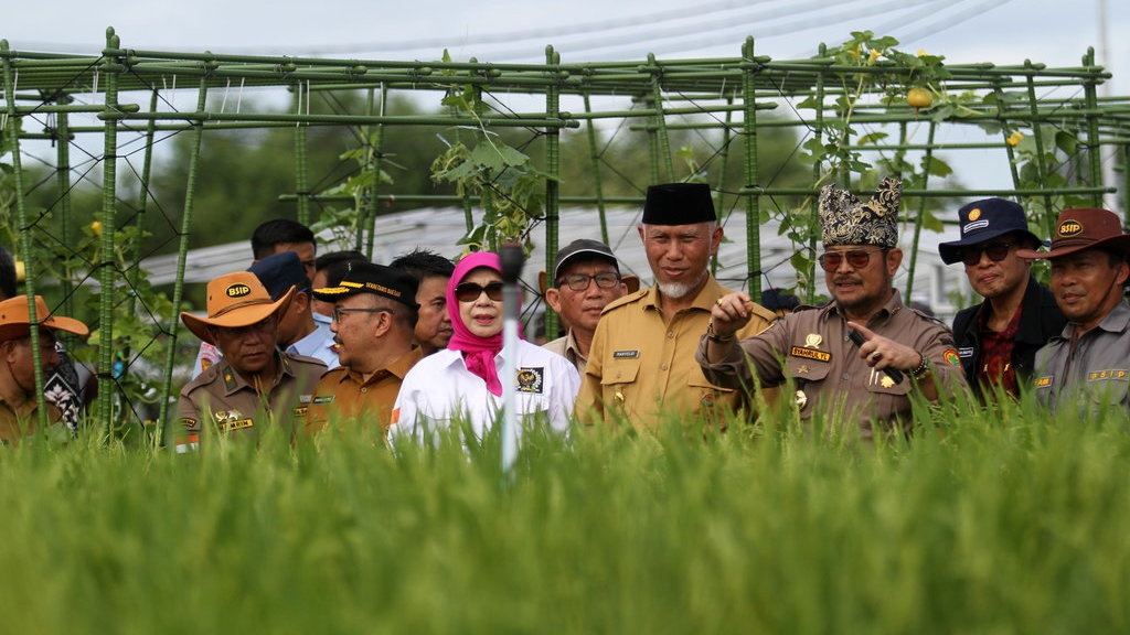 Mentan Minta Penas XVI Konsolidasi Ancaman Krisis Pangan Mentan Minta Penas XVI Konsolidasi Ancaman Krisis Pangan