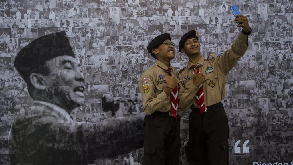 Kumpulan Kata-kata Soekarno untuk Generasi Muda Kumpulan Kata-kata Soekarno untuk Generasi Muda