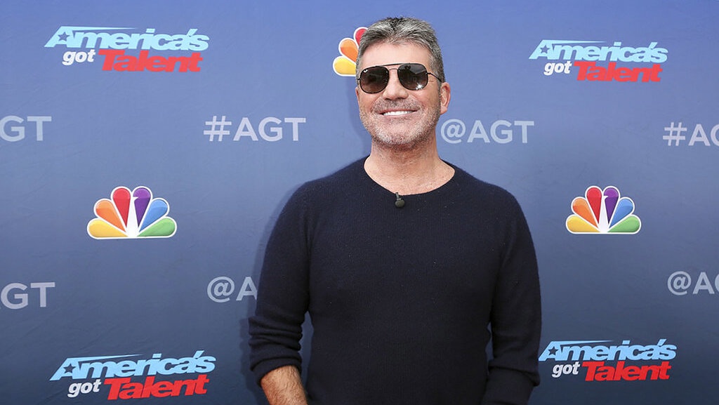 Siapakah Simon Cowell Juri yang Beri Golden Buzzer Putri Ariani? Siapakah Simon Cowell Juri yang Beri Golden Buzzer Putri Ariani?