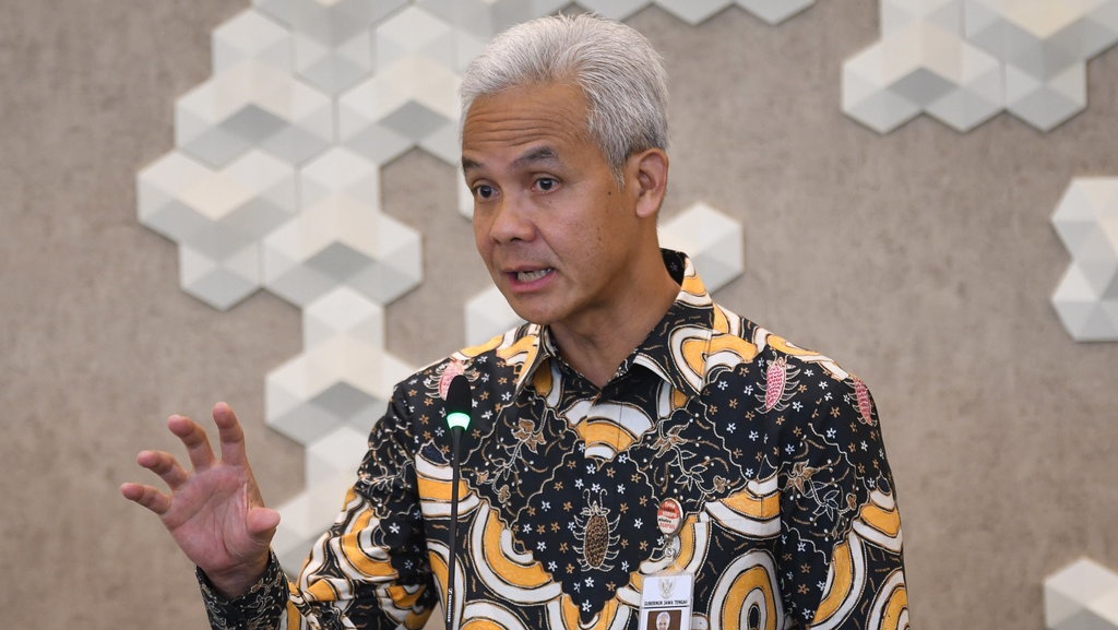Tarik Investor, Ganjar Minta Pipa Gas Cisem Segera Rampung Tarik Investor, Ganjar Minta Pipa Gas Cisem Segera Rampung