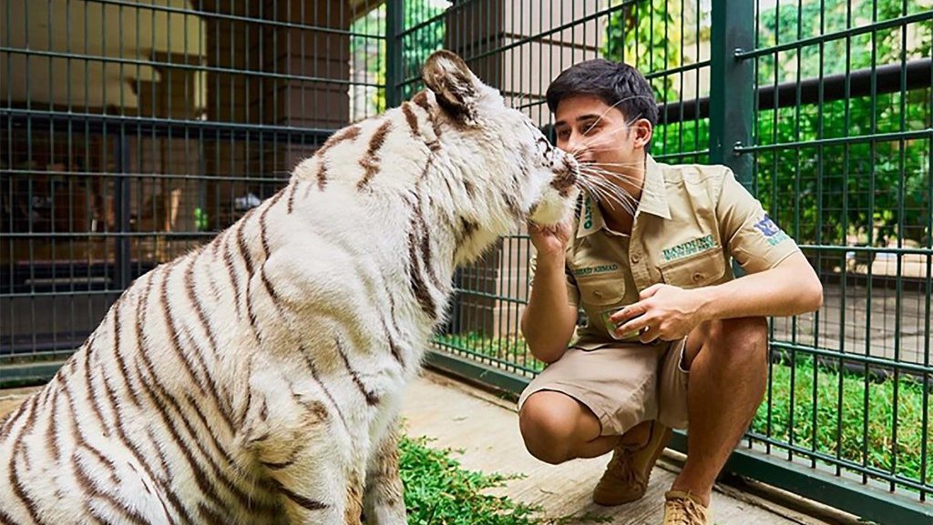 Alshad Ahmad Anak Siapa dan Hobi Pelihara Harimau Dilindungi Alshad Ahmad Anak Siapa dan Hobi Pelihara Harimau Dilindungi