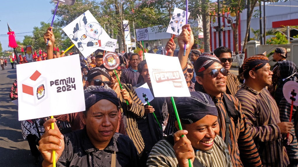 Arti Canvassing Pemilu: Survei Mengukur Elektabilitas Kandidat Arti Canvassing Pemilu: Survei Mengukur Elektabilitas Kandidat
