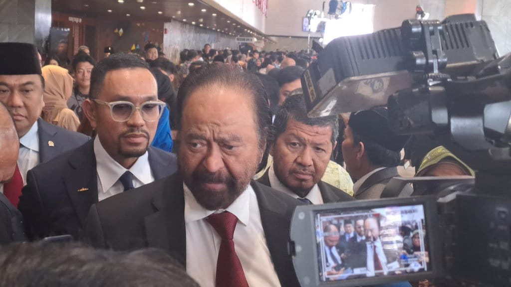 Surya Paloh soal Jokowi Bukan Lurah: Hanya Jokes Politik Surya Paloh soal Jokowi Bukan Lurah: Hanya Jokes Politik