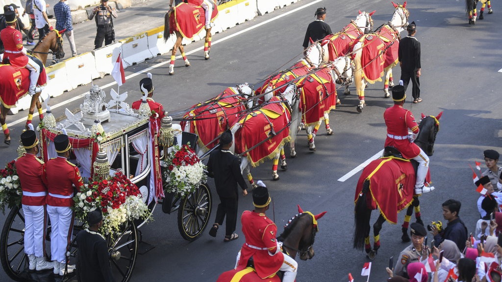 747 Personel Gabungan Kawal Kirab Bendera dari Monas ke Halim 747 Personel Gabungan Kawal Kirab Bendera dari Monas ke Halim