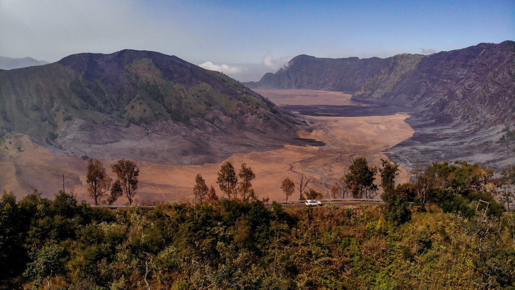 Apa Hukuman Pelaku Flare Bromo dan Denda yang Harus Dibayar? Apa Hukuman Pelaku Flare Bromo dan Denda yang Harus Dibayar?