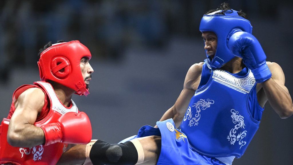 Teknik Dasar Wushu Sanda dan Perbedaannya dengan Taolu Teknik Dasar Wushu Sanda dan Perbedaannya dengan Taolu