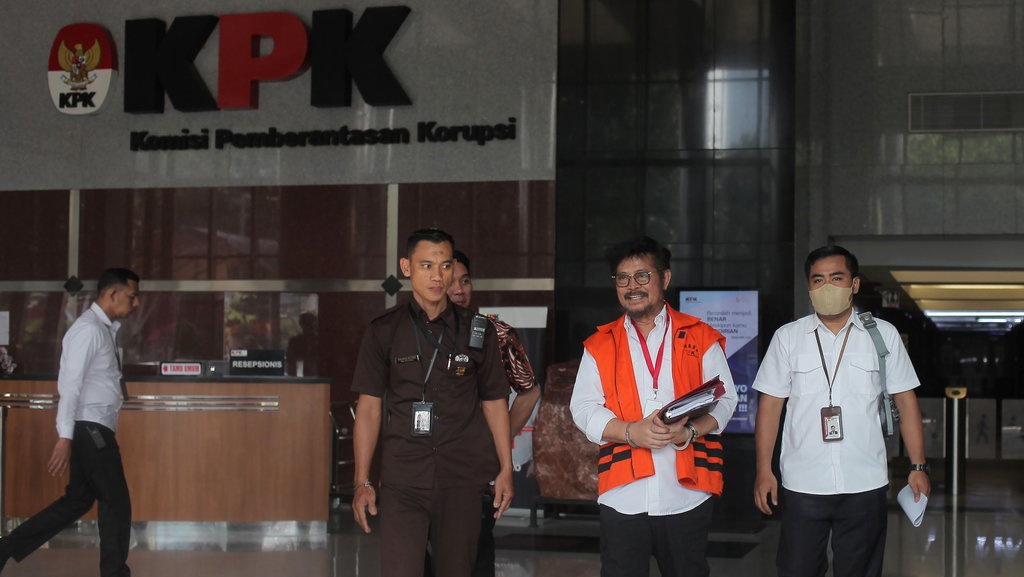 KPK Perpanjang Masa Penahanan Syahrul Yasin Limpo Selama 40 Hari KPK Perpanjang Masa Penahanan Syahrul Yasin Limpo Selama 40 Hari