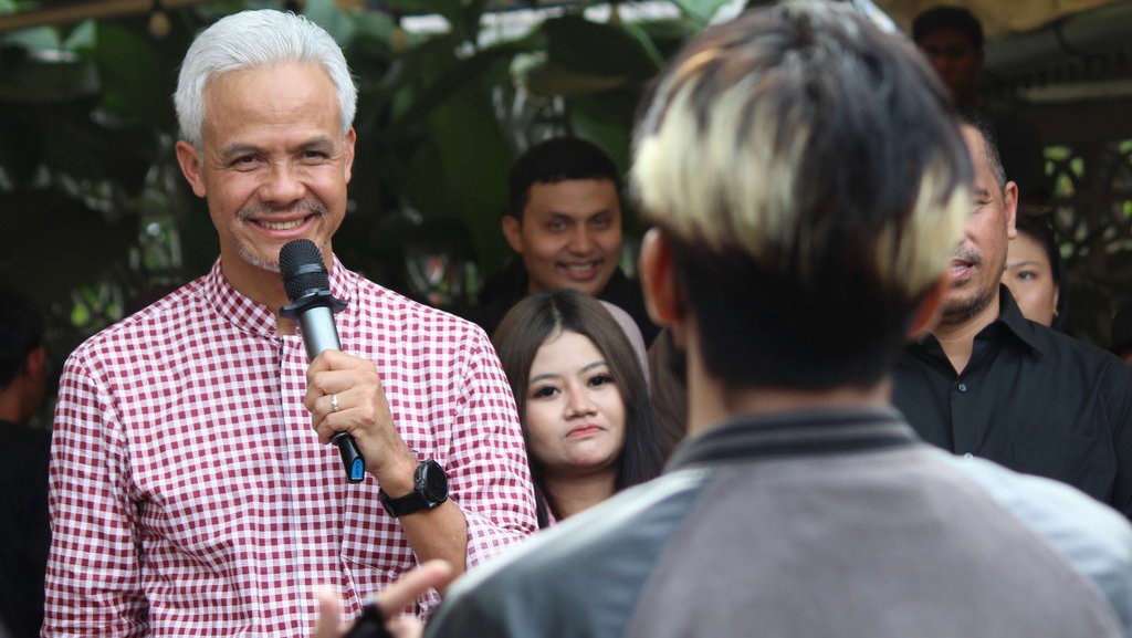 Ganjar Pranowo: Mahfud MD Belum Dapat Izin Kampanye dari Jokowi Ganjar Pranowo: Mahfud MD Belum Dapat Izin Kampanye dari Jokowi