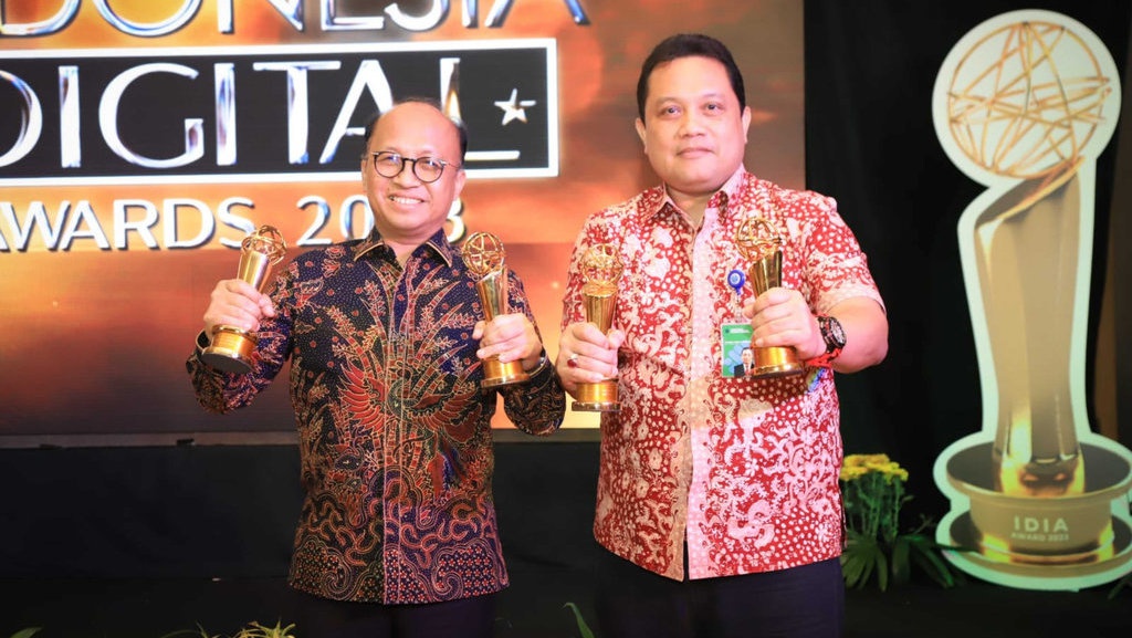 Kemnaker Raih Juara Umum Indonesia Digital Initiative Award 2023 Kemnaker Raih Juara Umum Indonesia Digital Initiative Award 2023