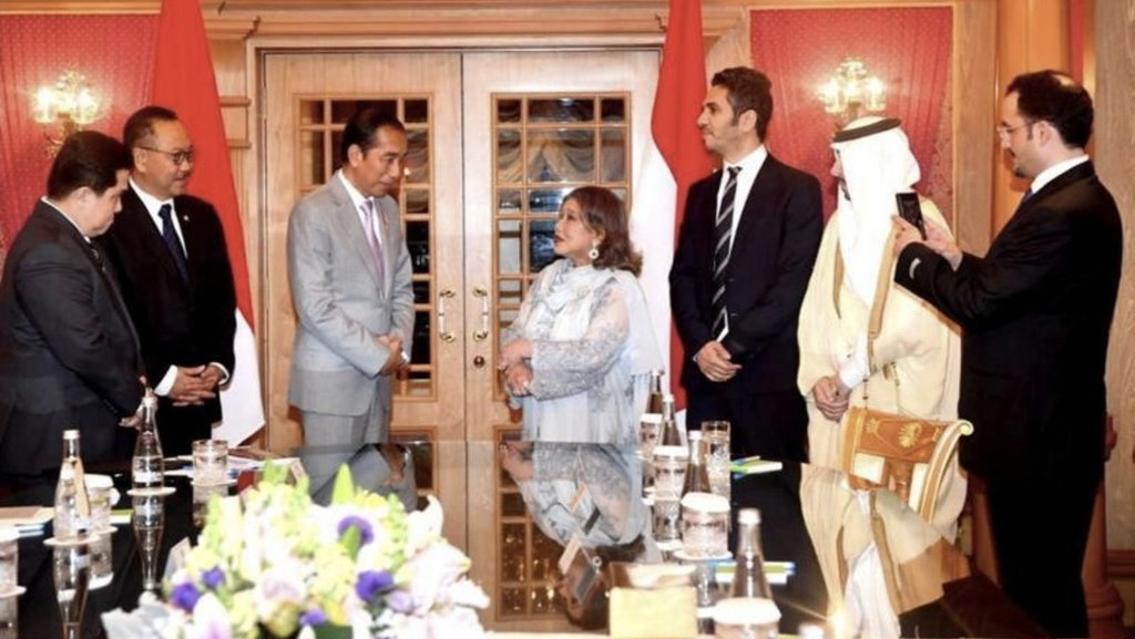 Jokowi Rayu Pengusaha Brunei Ikut Berinvestasi di Proyek IKN Jokowi Rayu Pengusaha Brunei Ikut Berinvestasi di Proyek IKN