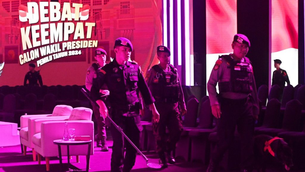 Live Streaming Debat Pilpres ke-4 Malam Ini & Siaran Langsung TV Live Streaming Debat Pilpres ke-4 Malam Ini & Siaran Langsung TV