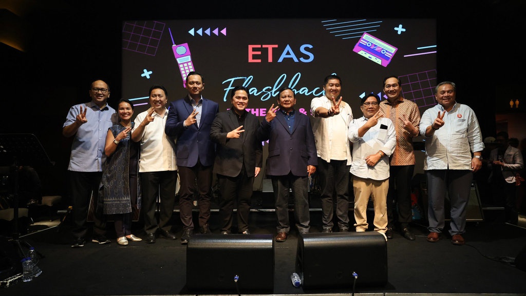 Boy Thohir Sebut Sepertiga Penyumbang Ekonomi RI Dukung Prabowo Boy Thohir Sebut Sepertiga Penyumbang Ekonomi RI Dukung Prabowo