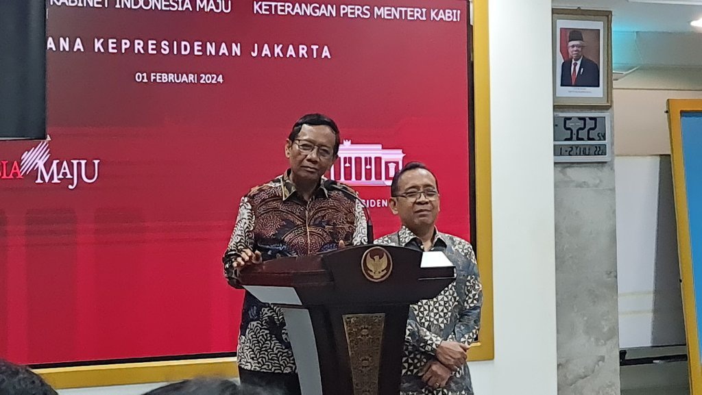 PR Menkopolhukam Baru: Kasus BLBI, HAM Berat, hingga UU MK PR Menkopolhukam Baru: Kasus BLBI, HAM Berat, hingga UU MK