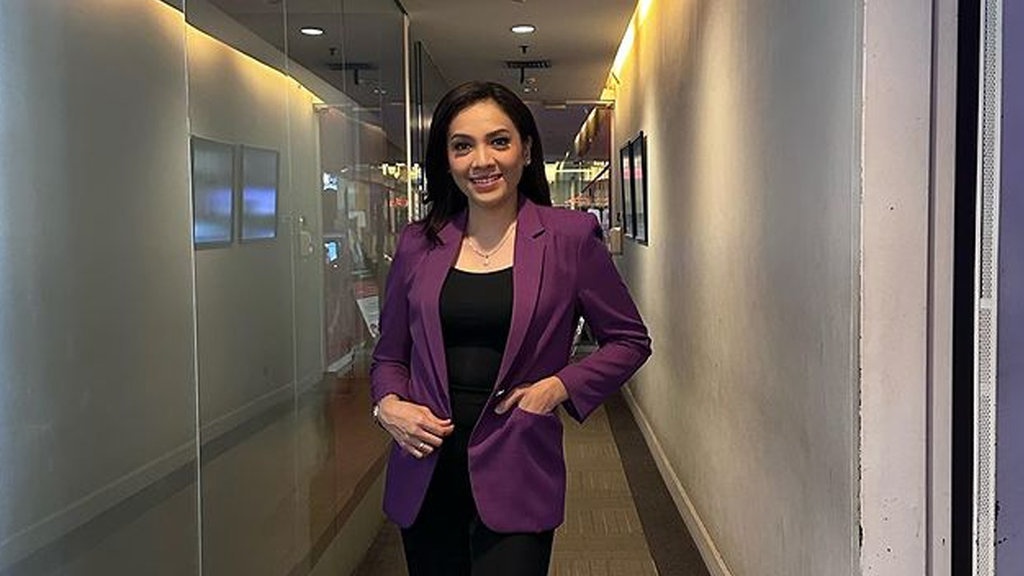 Profil Dwi Anggia Moderator Debat Capres Kelima 2024 Profil Dwi Anggia Moderator Debat Capres Kelima 2024