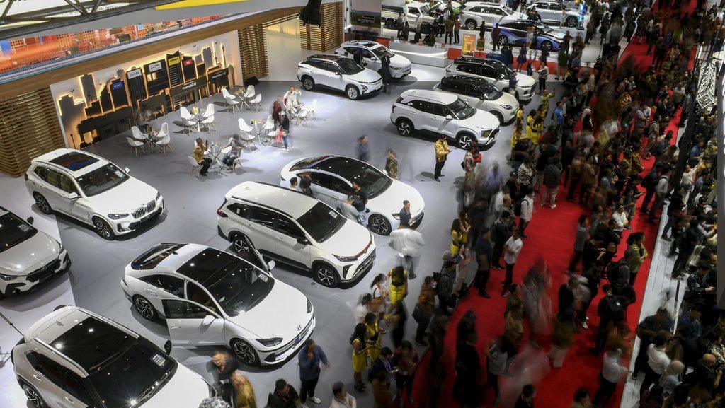 Daftar Mobil Listrik Terbaru di IIMS 2024, Berapa Harganya? Daftar Mobil Listrik Terbaru di IIMS 2024, Berapa Harganya?
