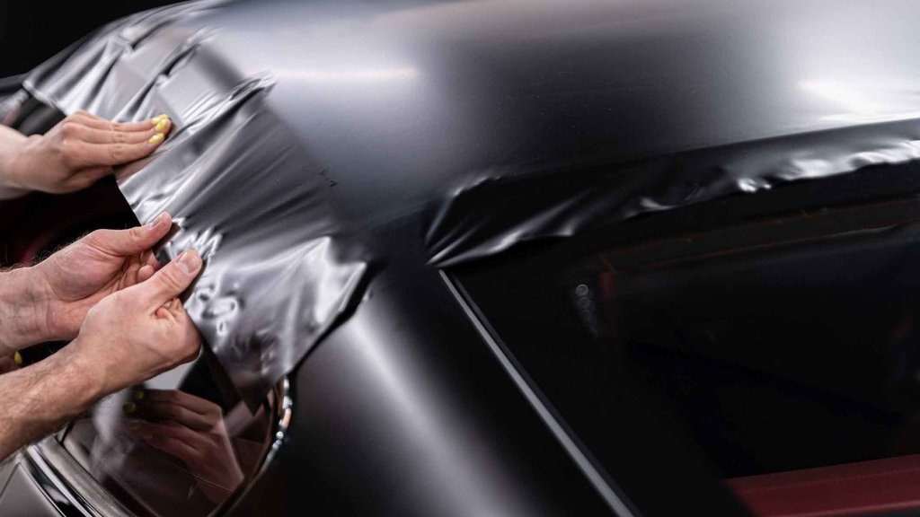 Kisaran Biaya Wrapping Mobil Full Body dan Penjelasannya Kisaran Biaya Wrapping Mobil Full Body dan Penjelasannya