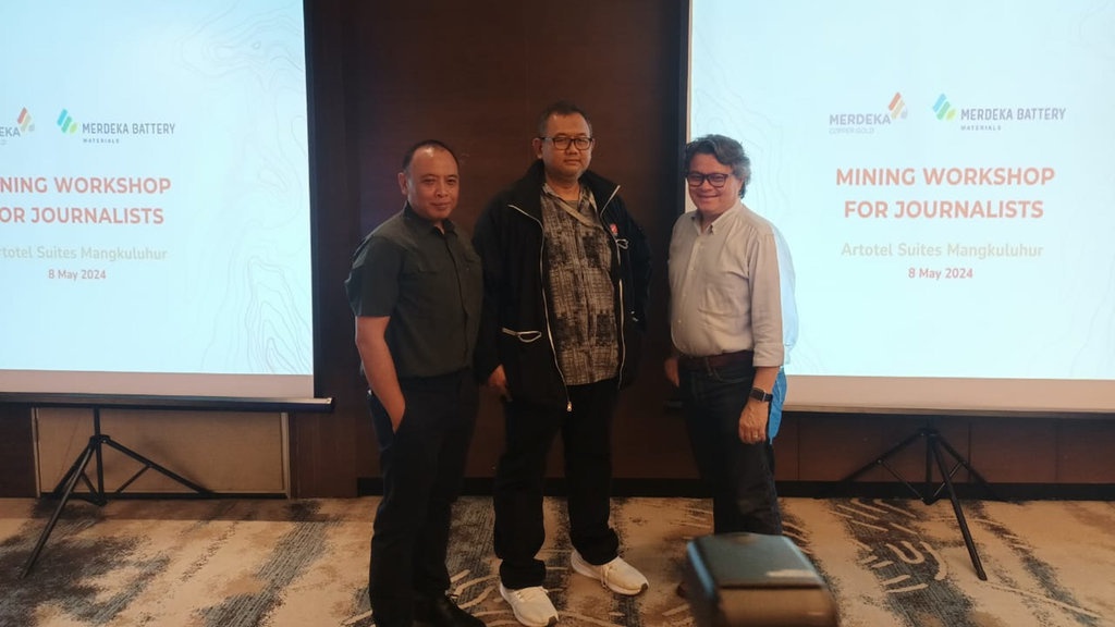 MDKA Segera Operasikan Tambang Emas & Tembaga Raksasa