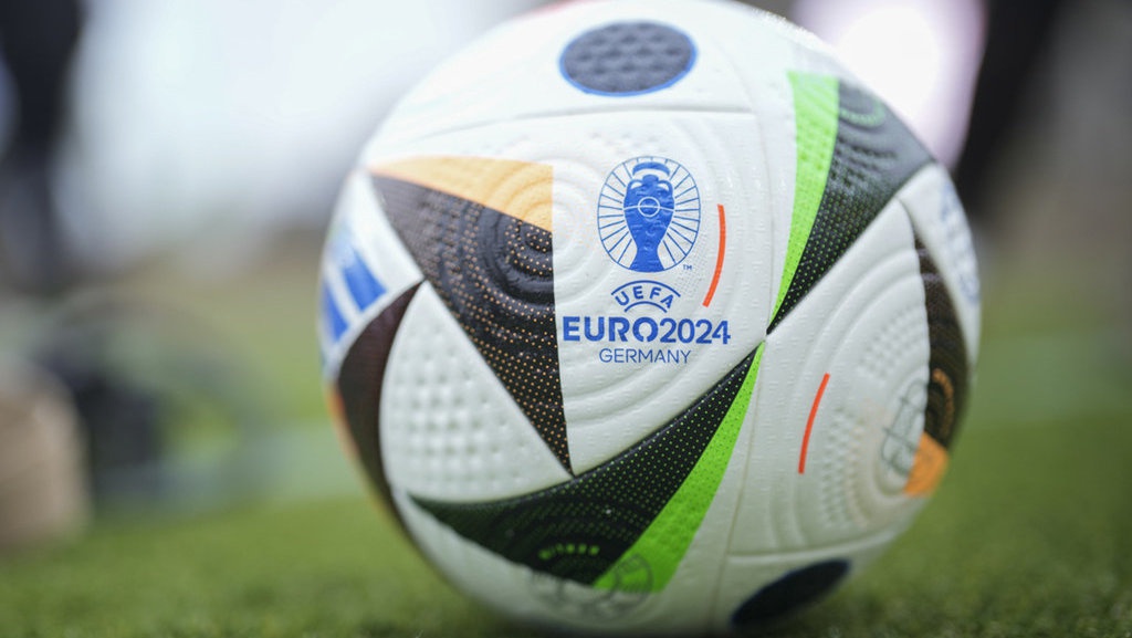 Download Aplikasi EURO 2024 buat Cek Jadwal & Hasil Piala Eropa Download Aplikasi EURO 2024 buat Cek Jadwal & Hasil Piala Eropa