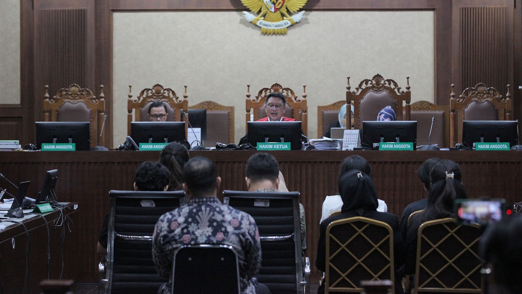 Sidang SYL, Surya Paloh Disebut Tahu Garnita Didanai Kementan Sidang SYL, Surya Paloh Disebut Tahu Garnita Didanai Kementan