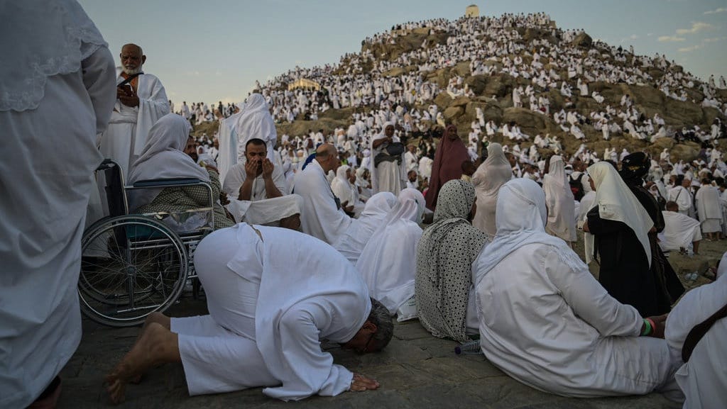 Bacaan Doa di Jabal Rahmah, Lafalkan Doa secara Khusyuk Bacaan Doa di Jabal Rahmah, Lafalkan Doa secara Khusyuk