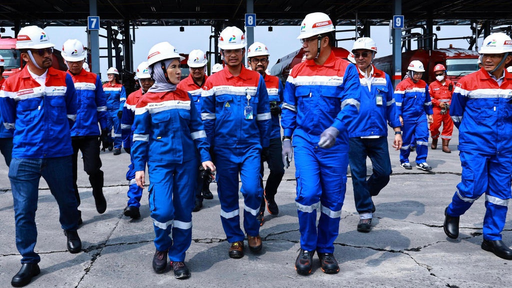 Komut & Dirut Pertamina Cek Langsung Keamanan Pasokan Energi Komut & Dirut Pertamina Cek Langsung Keamanan Pasokan Energi