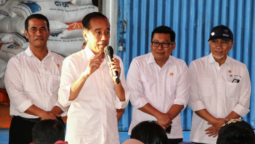 Jokowi: Keppres Pemecatan Hasyim Asy'ari Belum Masuk Meja Saya Jokowi: Keppres Pemecatan Hasyim Asy'ari Belum Masuk Meja Saya