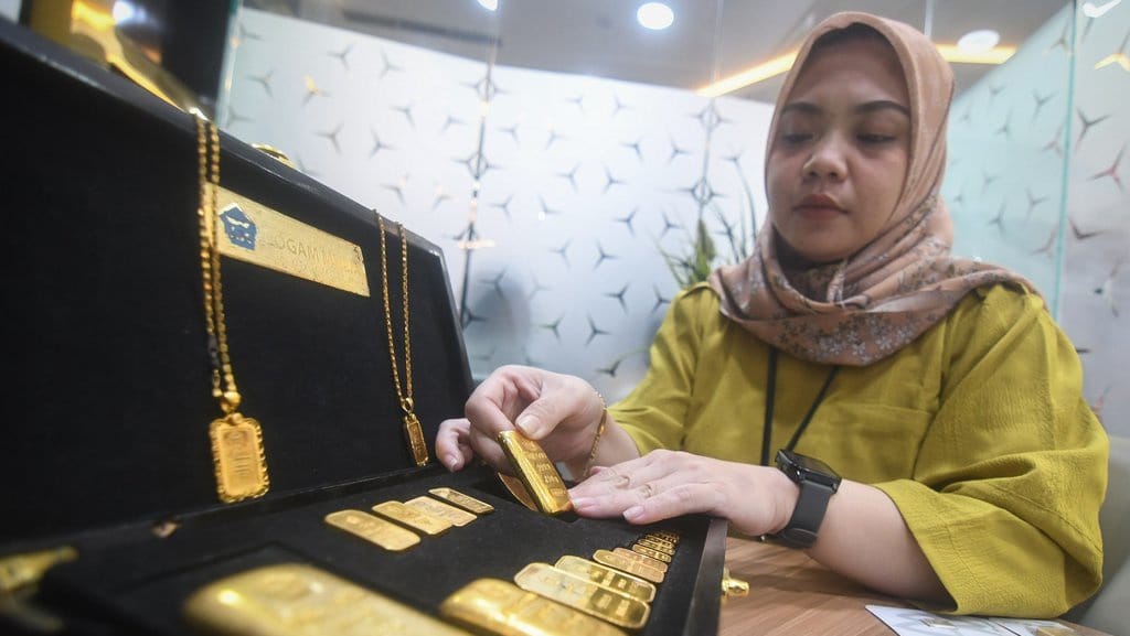 Update Harga Emas Antam Hari Ini: Naik Jadi Rp2.636.575/Gram Update Harga Emas Antam Hari Ini: Naik Jadi Rp2.636.575/Gram