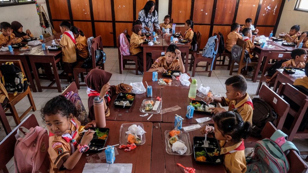 Opsi Impor Pangan Dibuka untuk Program Makan Bergizi Gratis Opsi Impor Pangan Dibuka untuk Program Makan Bergizi Gratis